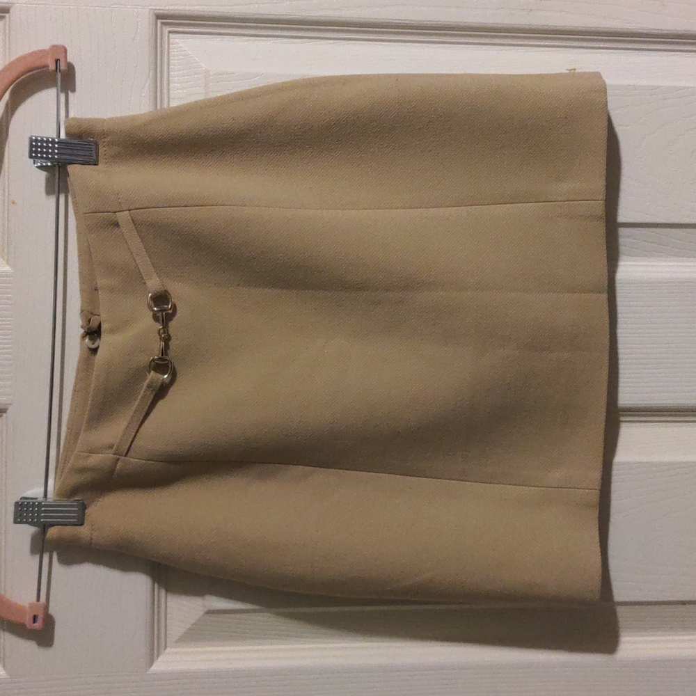 H&M Mini Skirt XS Classic Camel Color Timeless Fall